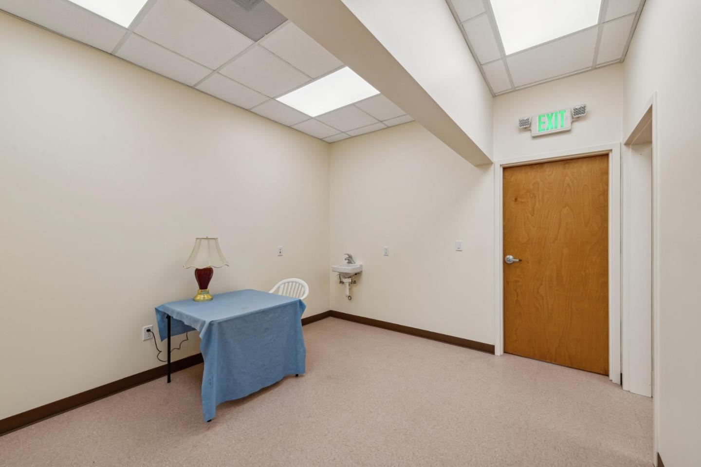 Detail Gallery Image 16 of 57 For 32-34 Clement St, San Francisco,  CA 94118 - – Beds | – Baths