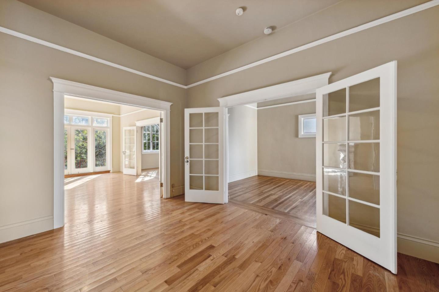 Detail Gallery Image 31 of 57 For 32-34 Clement St, San Francisco,  CA 94118 - – Beds | – Baths