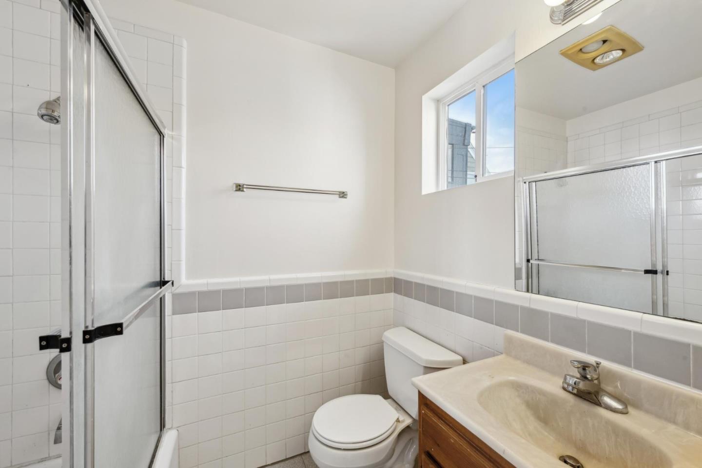 Detail Gallery Image 45 of 57 For 32-34 Clement St, San Francisco,  CA 94118 - – Beds | – Baths