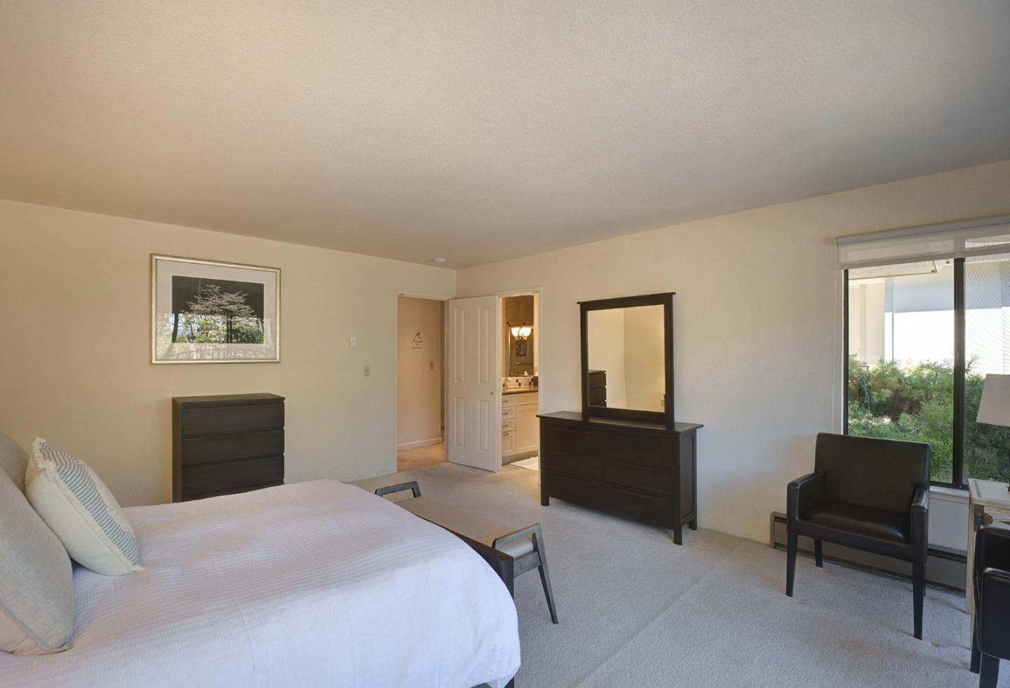 Detail Gallery Image 17 of 27 For 31 Ocean Pines Ln #31,  Pebble Beach,  CA 93953 - 2 Beds | 2 Baths