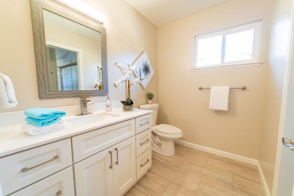 Detail Gallery Image 25 of 66 For 1430 Villa Dr, Los Altos,  CA 94024 - 4 Beds | 2/1 Baths