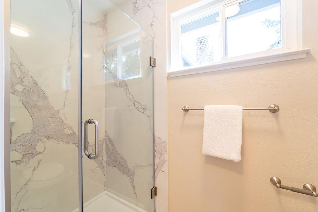 Detail Gallery Image 26 of 66 For 1430 Villa Dr, Los Altos,  CA 94024 - 4 Beds | 2/1 Baths