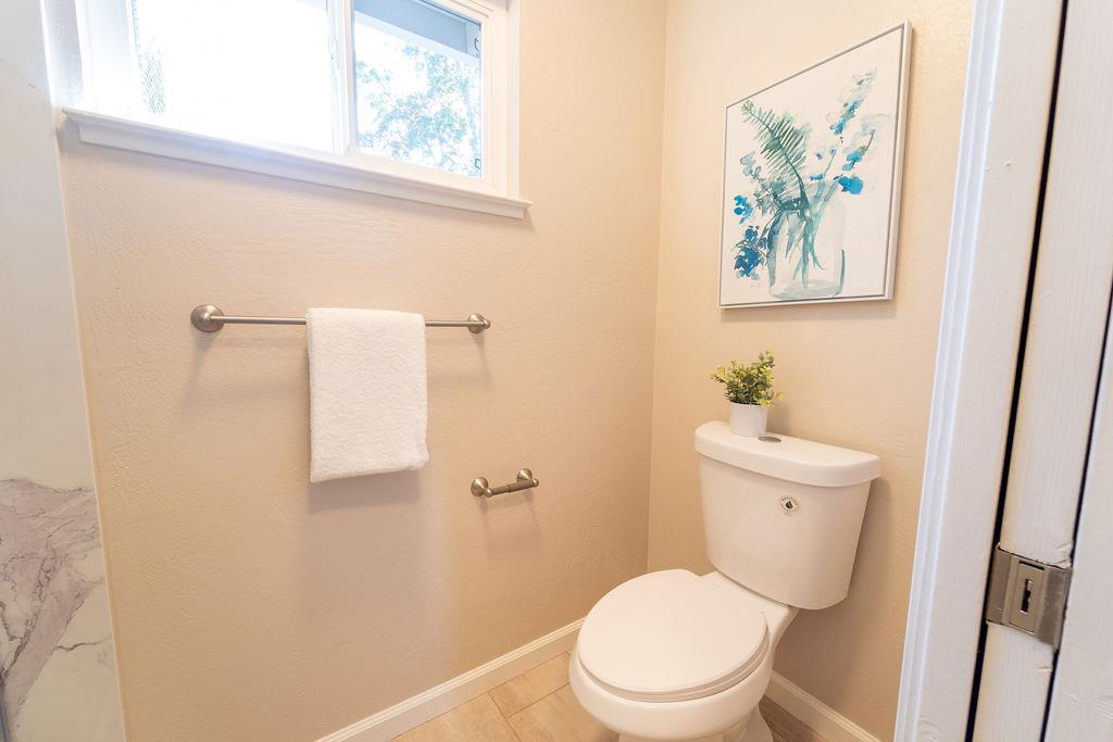 Detail Gallery Image 27 of 66 For 1430 Villa Dr, Los Altos,  CA 94024 - 4 Beds | 2/1 Baths