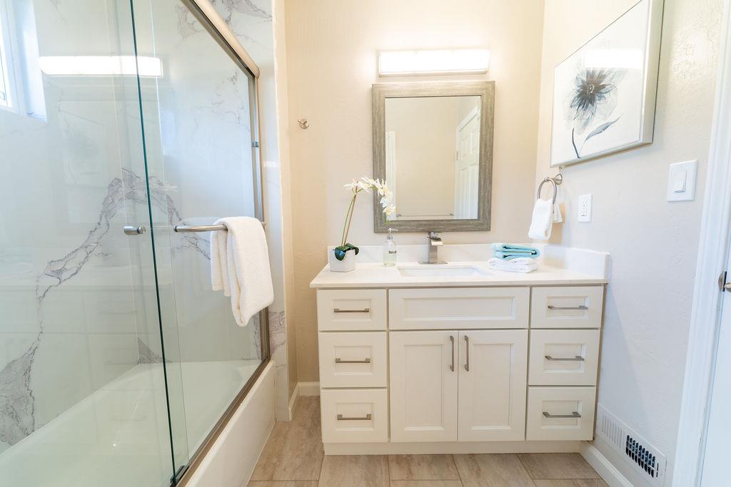 Detail Gallery Image 32 of 66 For 1430 Villa Dr, Los Altos,  CA 94024 - 4 Beds | 2/1 Baths