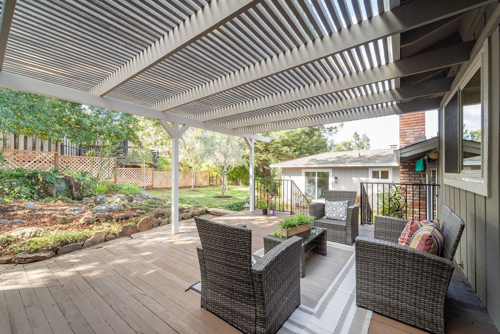 Detail Gallery Image 48 of 66 For 1430 Villa Dr, Los Altos,  CA 94024 - 4 Beds | 2/1 Baths