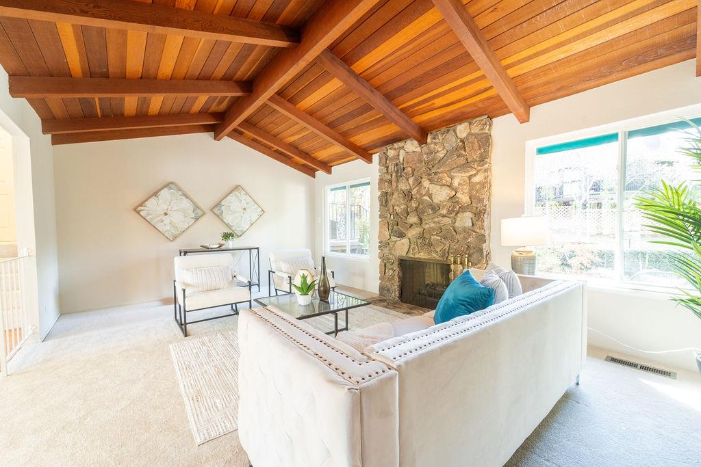 Detail Gallery Image 5 of 66 For 1430 Villa Dr, Los Altos,  CA 94024 - 4 Beds | 2/1 Baths