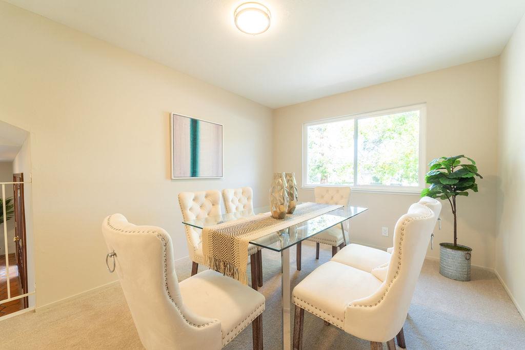 Detail Gallery Image 6 of 66 For 1430 Villa Dr, Los Altos,  CA 94024 - 4 Beds | 2/1 Baths