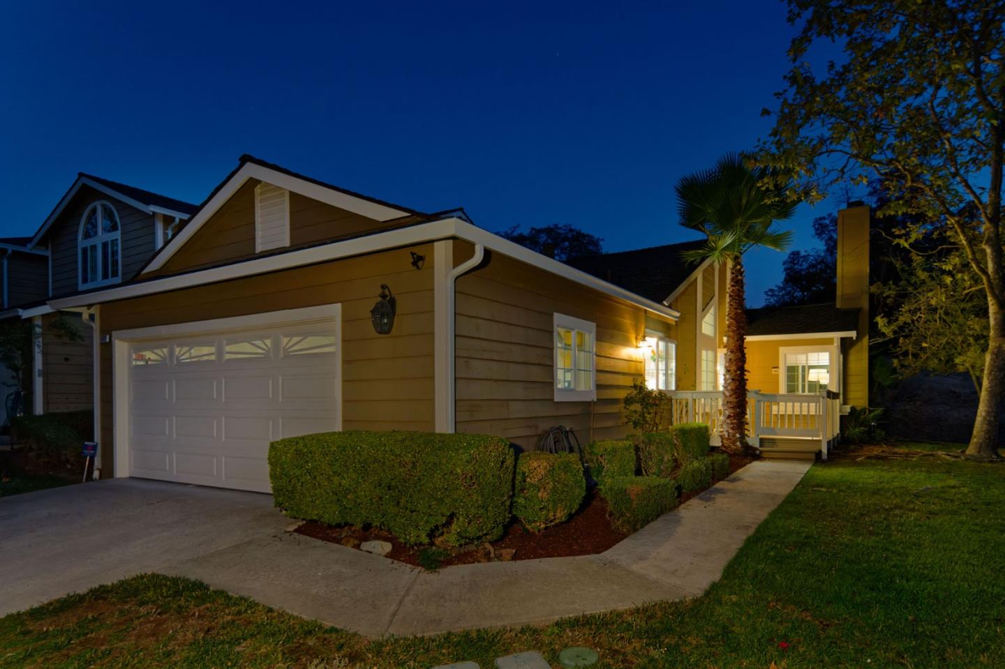 Detail Gallery Image 5 of 54 For 1322 Copper Peak Ln, San Jose,  CA 95120 - 3 Beds | 2 Baths