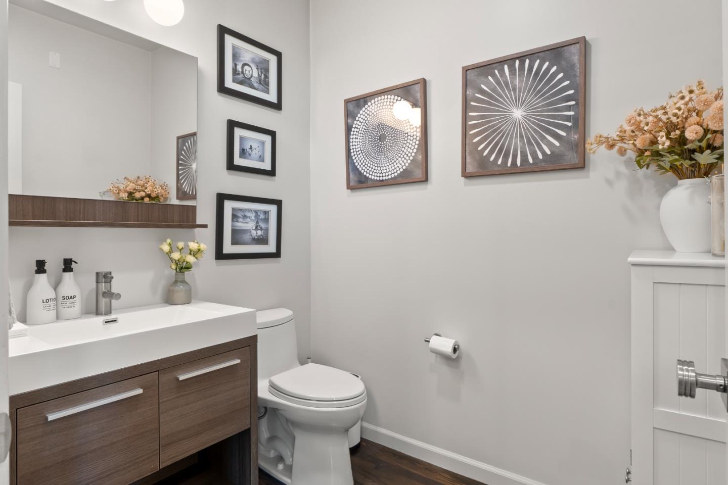 Detail Gallery Image 21 of 39 For 1817 19th St, San Francisco,  CA 94107 - 3 Beds | 2/1 Baths