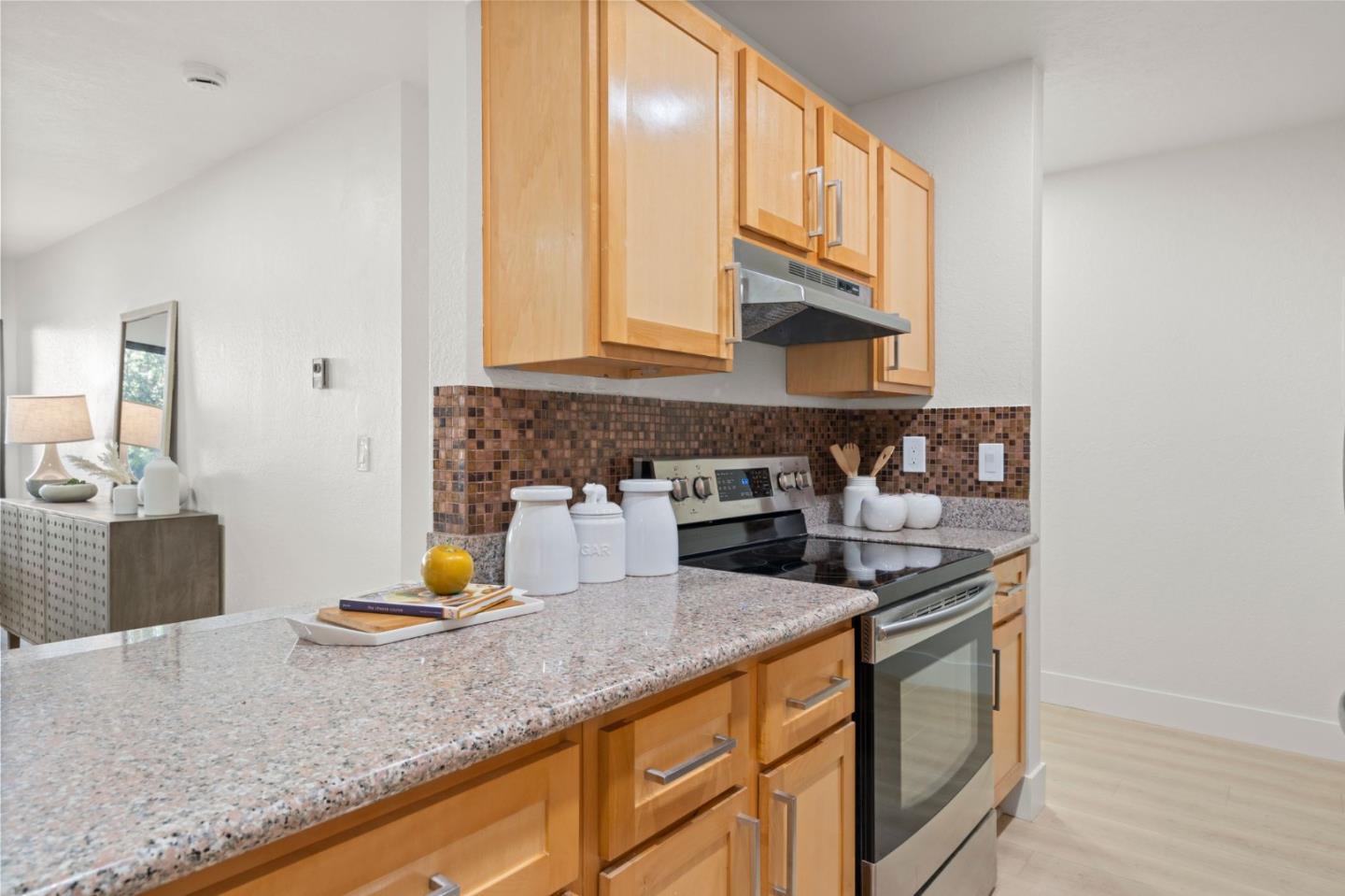 Detail Gallery Image 7 of 21 For 3300 Wolcott Cmn #110,  Fremont,  CA 94538 - 1 Beds | 1 Baths