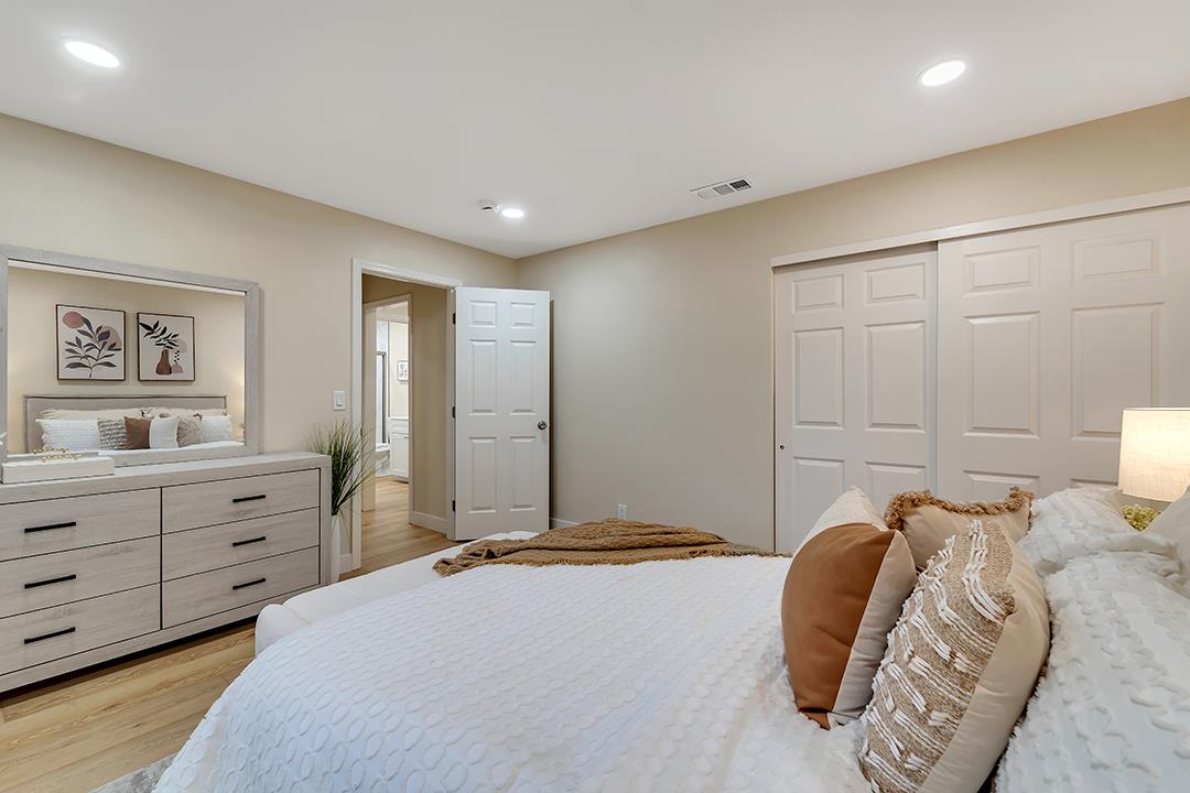 Detail Gallery Image 25 of 30 For 6093 Larchmont Dr, San Jose,  CA 95123 - 4 Beds | 2 Baths