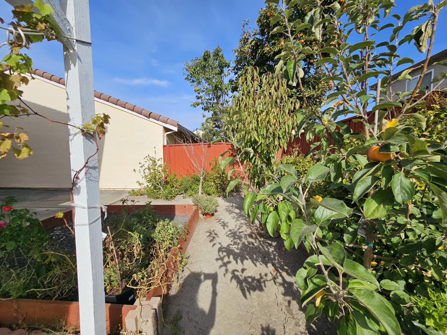 Detail Gallery Image 31 of 35 For 6254 Quartz Pl, Newark,  CA 94560 - 4 Beds | 3 Baths