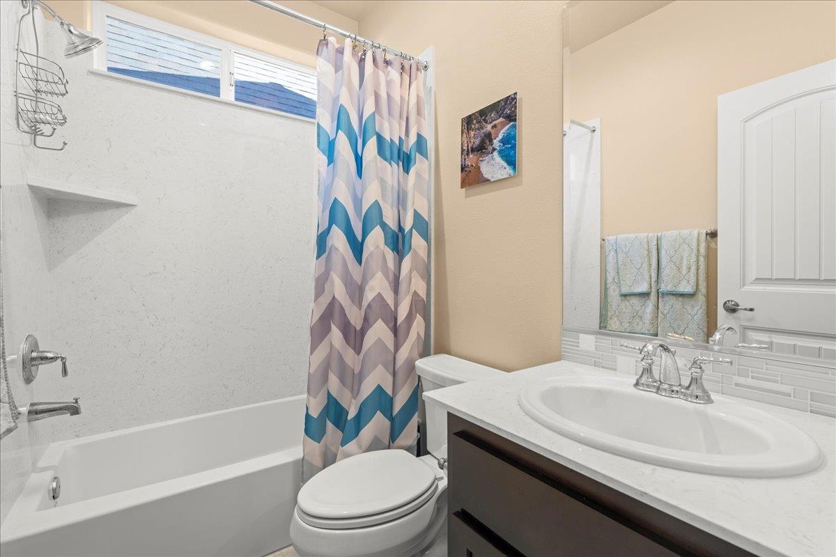 Detail Gallery Image 19 of 22 For 280 Springtime Cir, Hollister,  CA 95023 - 3 Beds | 2/1 Baths