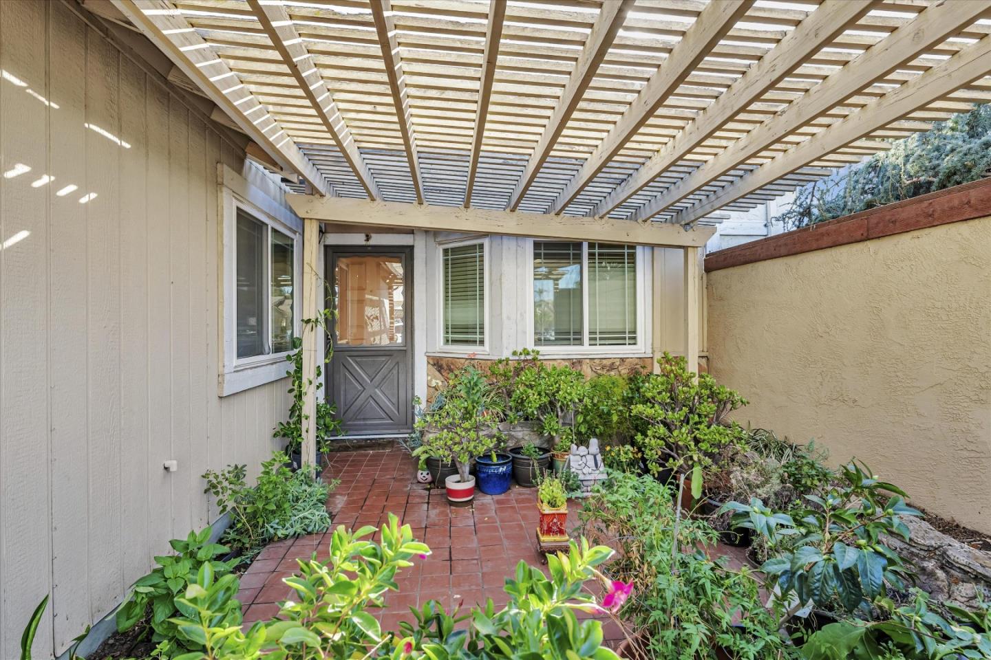 Detail Gallery Image 28 of 35 For 1054 Minoru Dr, San Jose,  CA 95120 - 3 Beds | 2 Baths