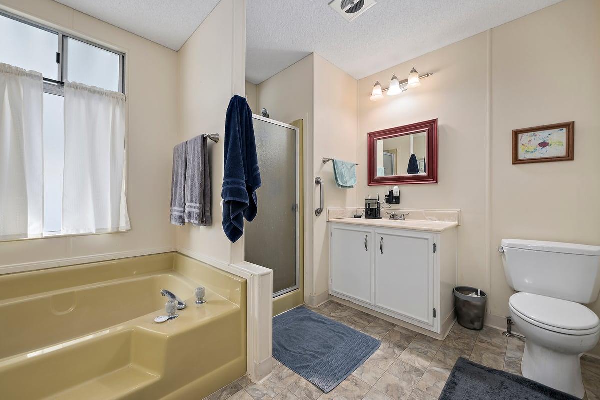 Detail Gallery Image 7 of 22 For 154 Walnut Dr #154,  Morgan Hill,  CA 95037 - 2 Beds | 2 Baths