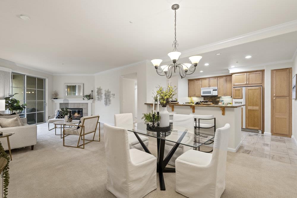 Detail Gallery Image 13 of 49 For 111 Saint Matthews Ave #302,  San Mateo,  CA 94401 - 3 Beds | 2 Baths