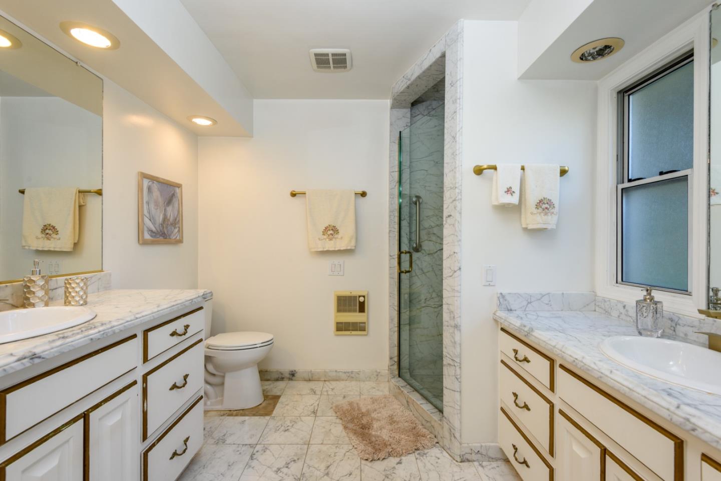 Detail Gallery Image 20 of 41 For 4 Barmetta Way, Atherton,  CA 94027 - 2 Beds | 2/1 Baths