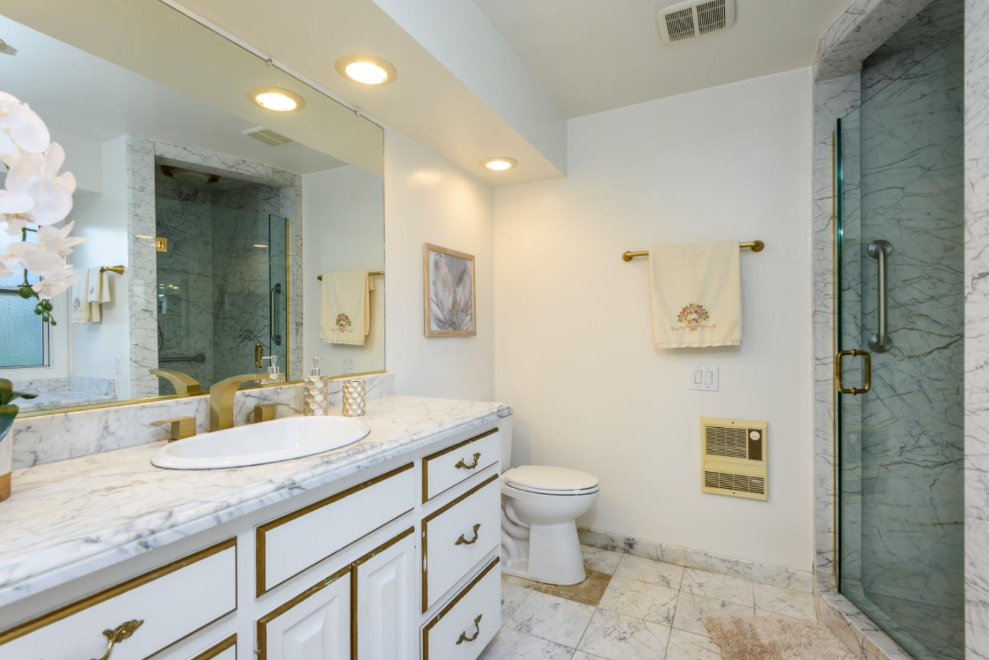 Detail Gallery Image 21 of 41 For 4 Barmetta Way, Atherton,  CA 94027 - 2 Beds | 2/1 Baths