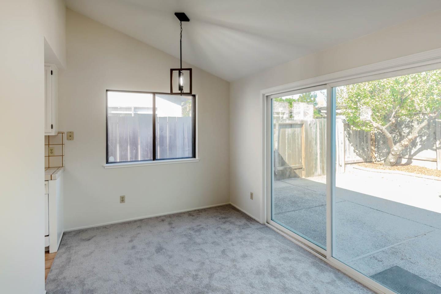 Detail Gallery Image 10 of 32 For 217 Rosilie St, San Mateo,  CA 94403 - 3 Beds | 2 Baths