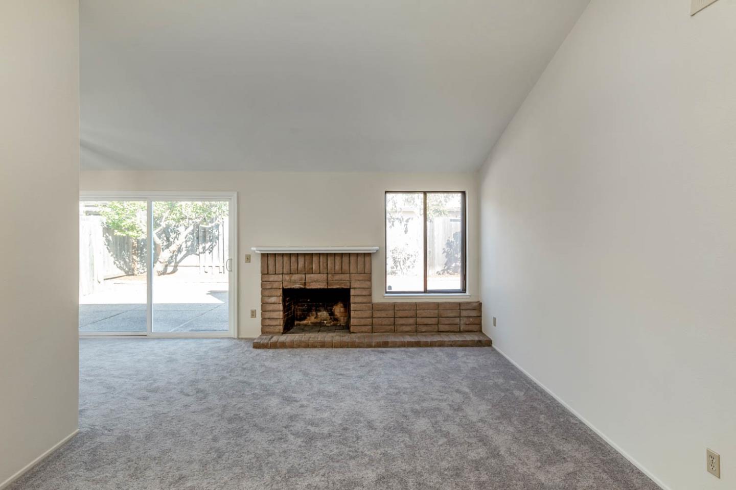 Detail Gallery Image 9 of 32 For 217 Rosilie St, San Mateo,  CA 94403 - 3 Beds | 2 Baths