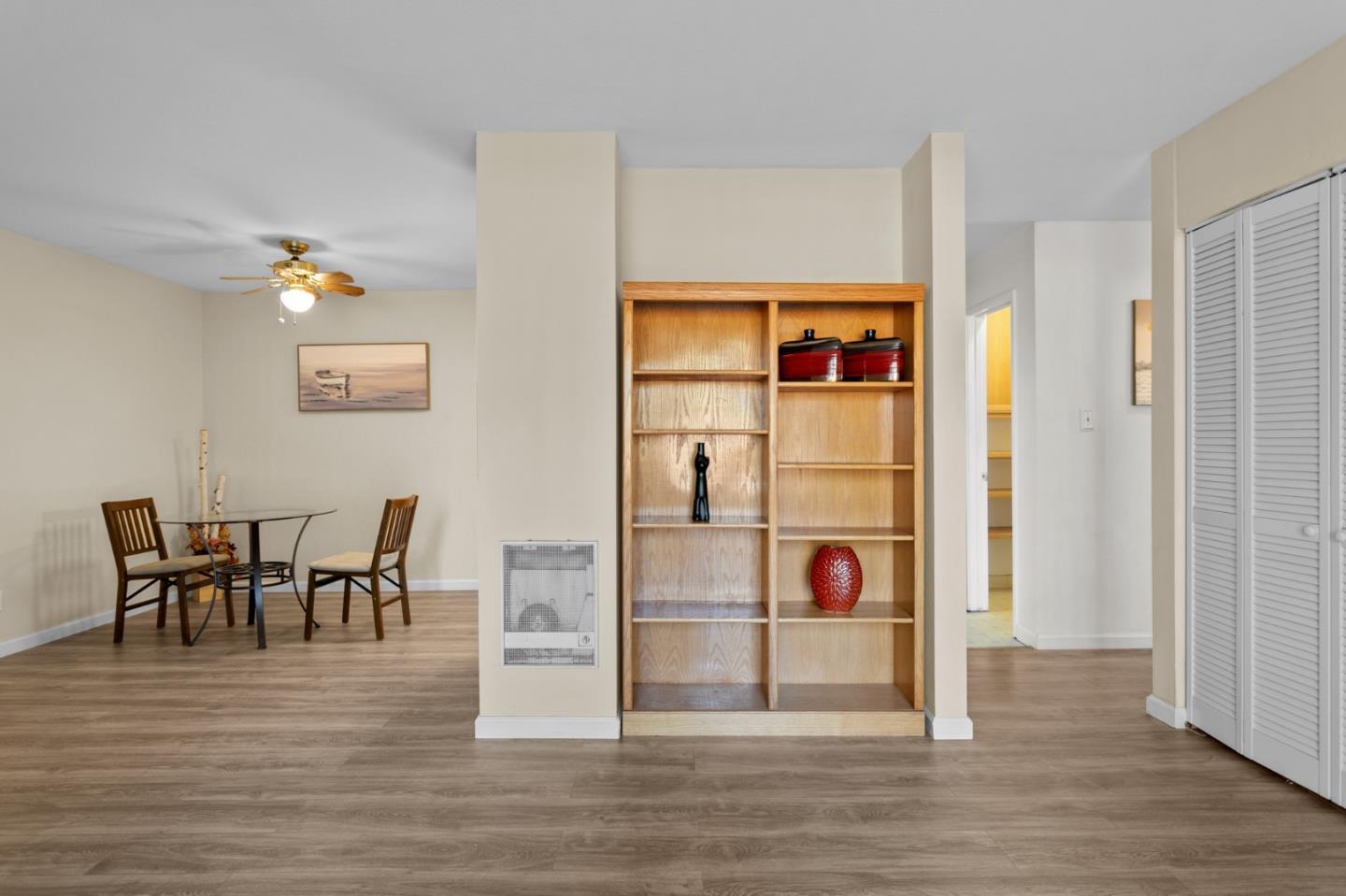 Detail Gallery Image 6 of 32 For 320 Auburn Way #25,  San Jose,  CA 95129 - 2 Beds | 1 Baths