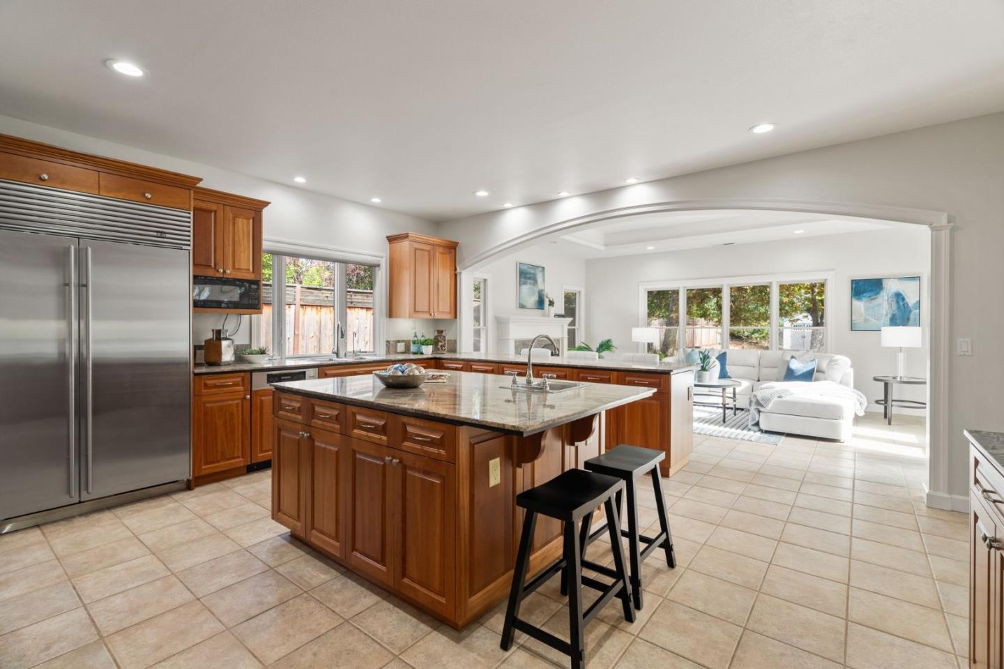 Detail Gallery Image 13 of 63 For 24313 Summerhill Ave, Los Altos,  CA 94024 - 3 Beds | 2 Baths