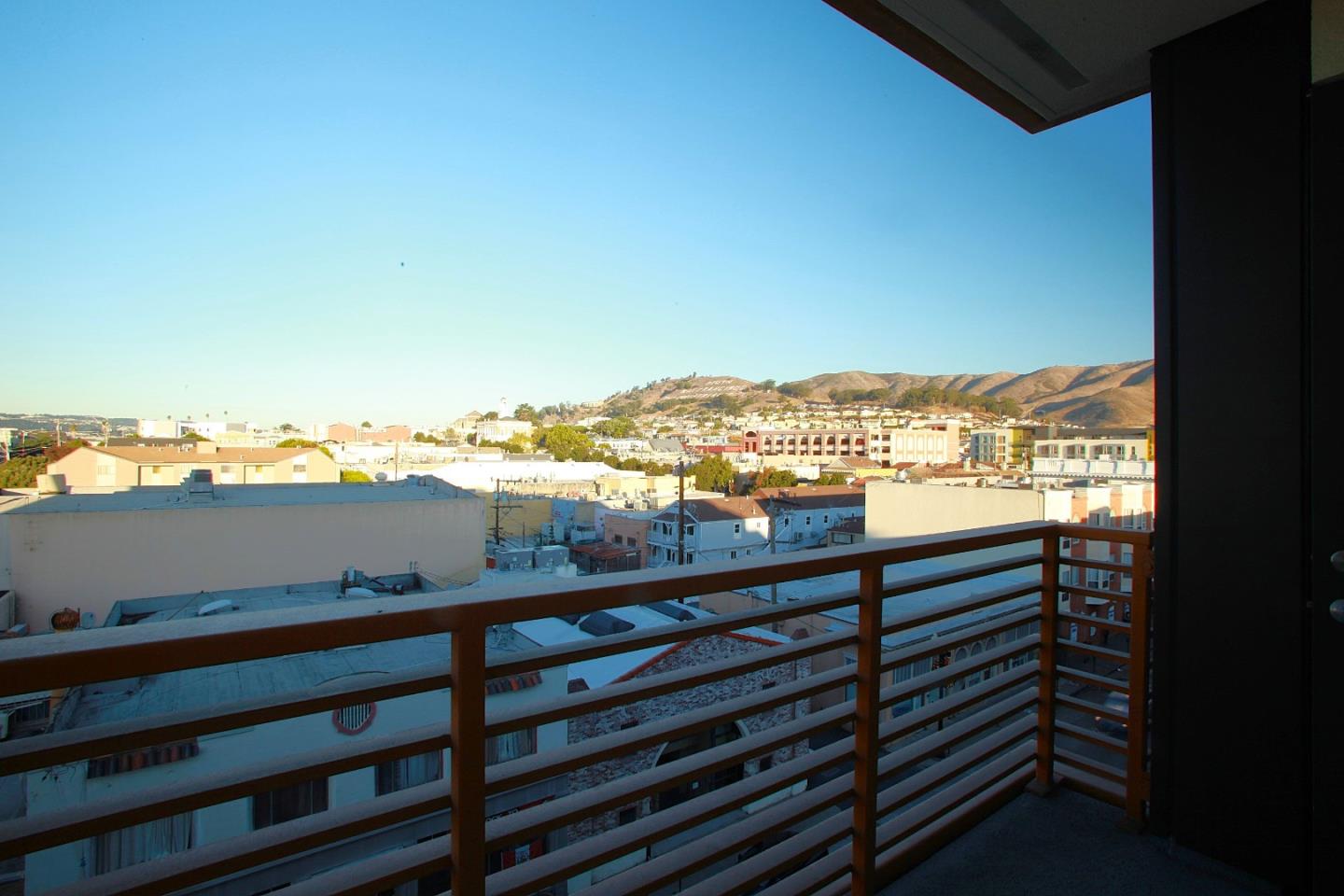 Detail Gallery Image 8 of 10 For 200 Linden Ave #602,  South San Francisco,  CA 94080 - 2 Beds | 2 Baths