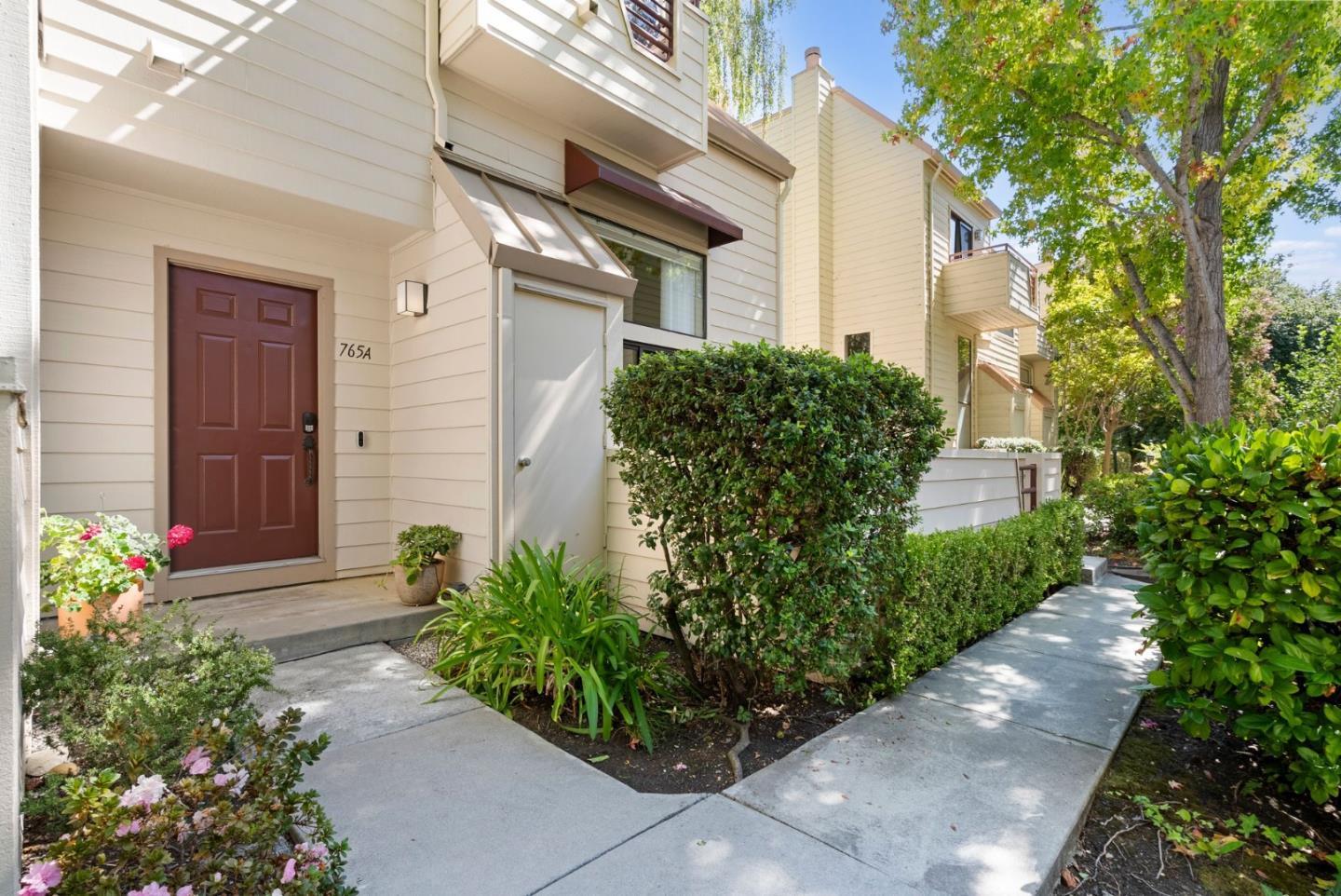 Detail Gallery Image 1 of 1 For 765 Loma Verde Ave a,  Palo Alto,  CA 94303 - 2 Beds | 2/1 Baths