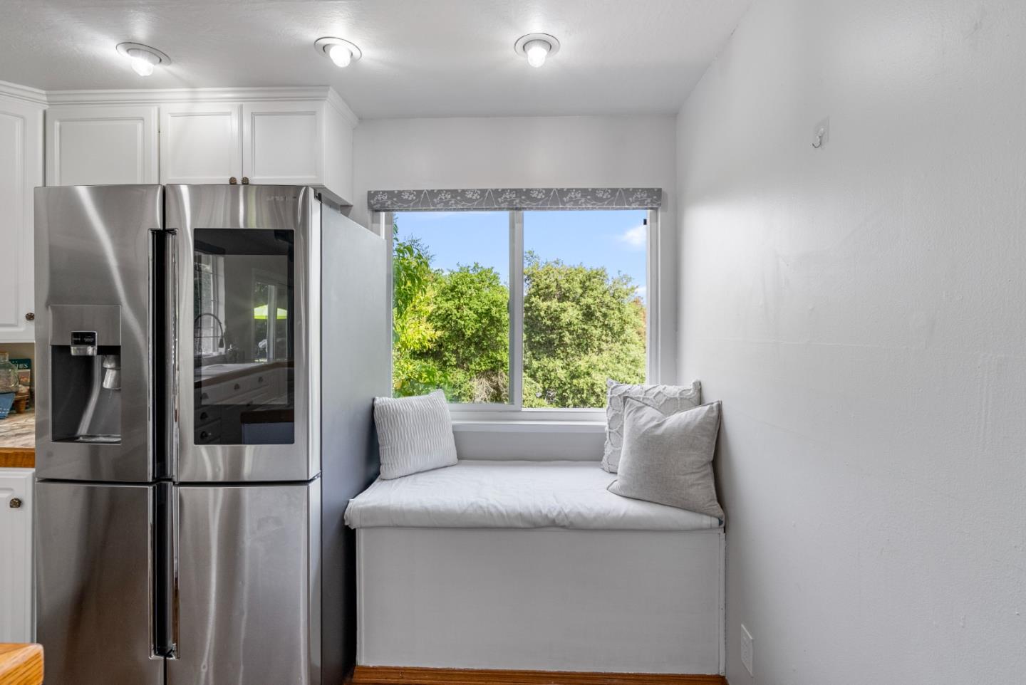 Detail Gallery Image 15 of 52 For 16795 Jackson Oaks Dr, Morgan Hill,  CA 95037 - 4 Beds | 2 Baths