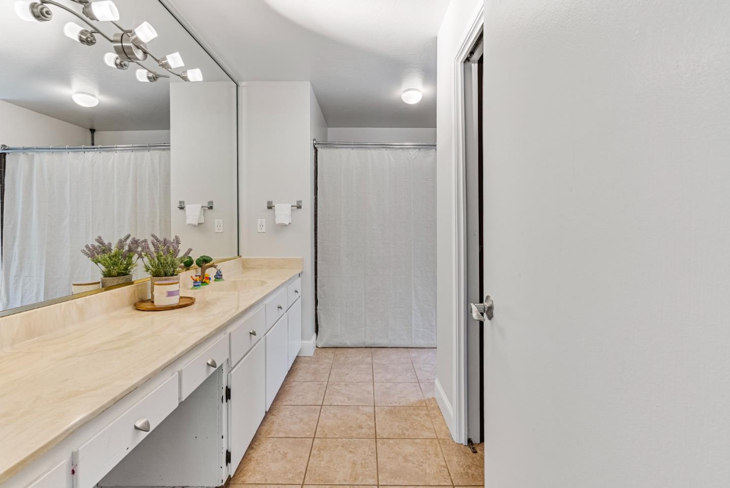 Detail Gallery Image 23 of 52 For 16795 Jackson Oaks Dr, Morgan Hill,  CA 95037 - 4 Beds | 2 Baths