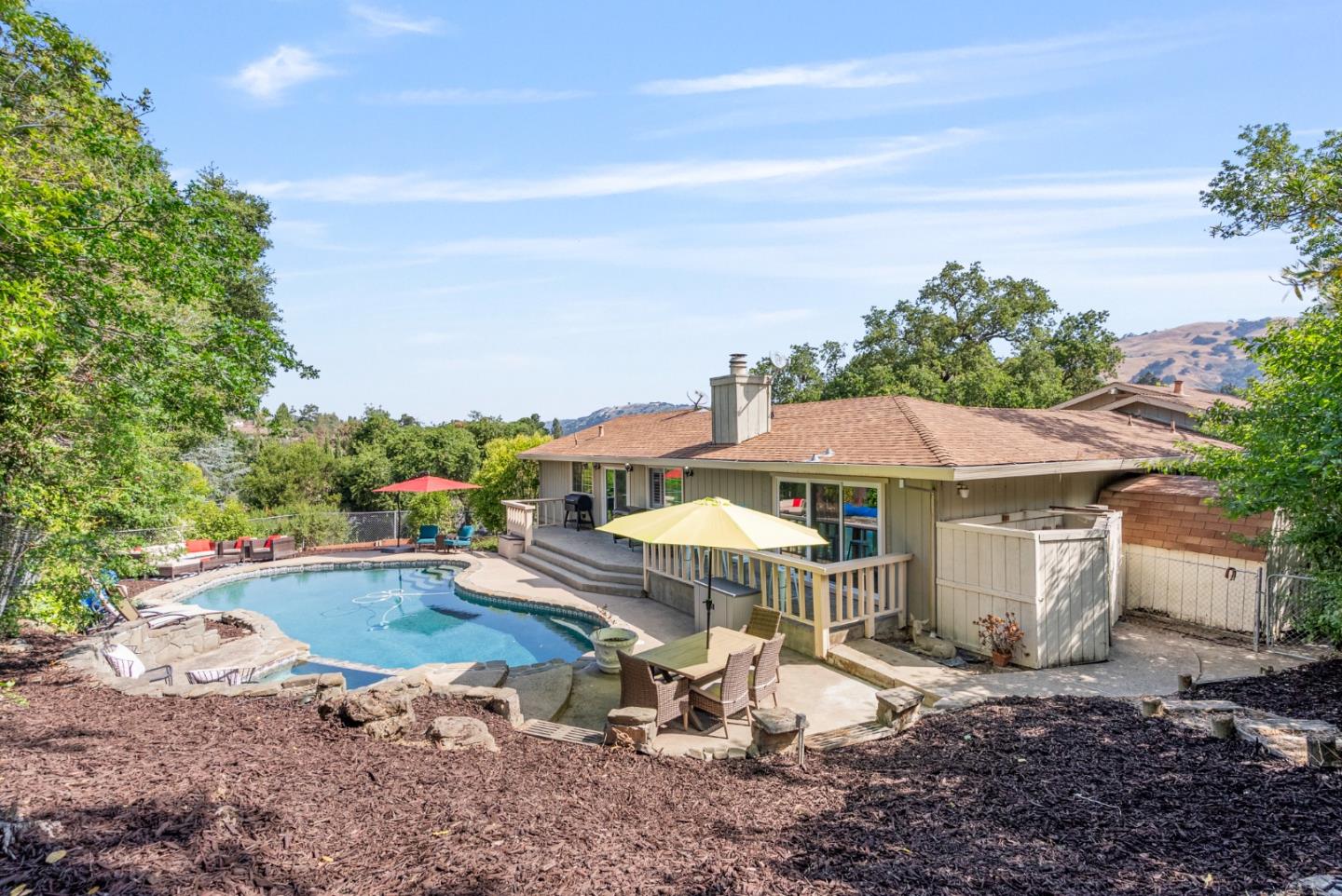Detail Gallery Image 45 of 52 For 16795 Jackson Oaks Dr, Morgan Hill,  CA 95037 - 4 Beds | 2 Baths