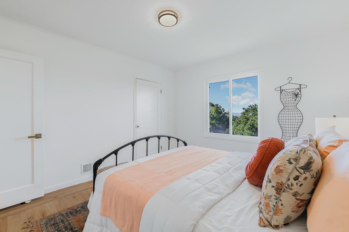 Detail Gallery Image 31 of 55 For 4715 Davenport Ave, Oakland,  CA 94619 - 3 Beds | 2 Baths