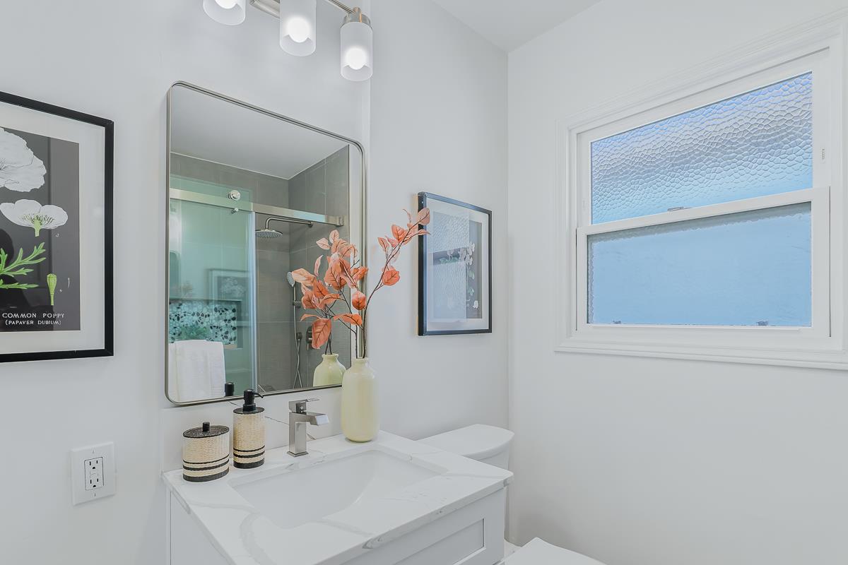 Detail Gallery Image 38 of 55 For 4715 Davenport Ave, Oakland,  CA 94619 - 3 Beds | 2 Baths