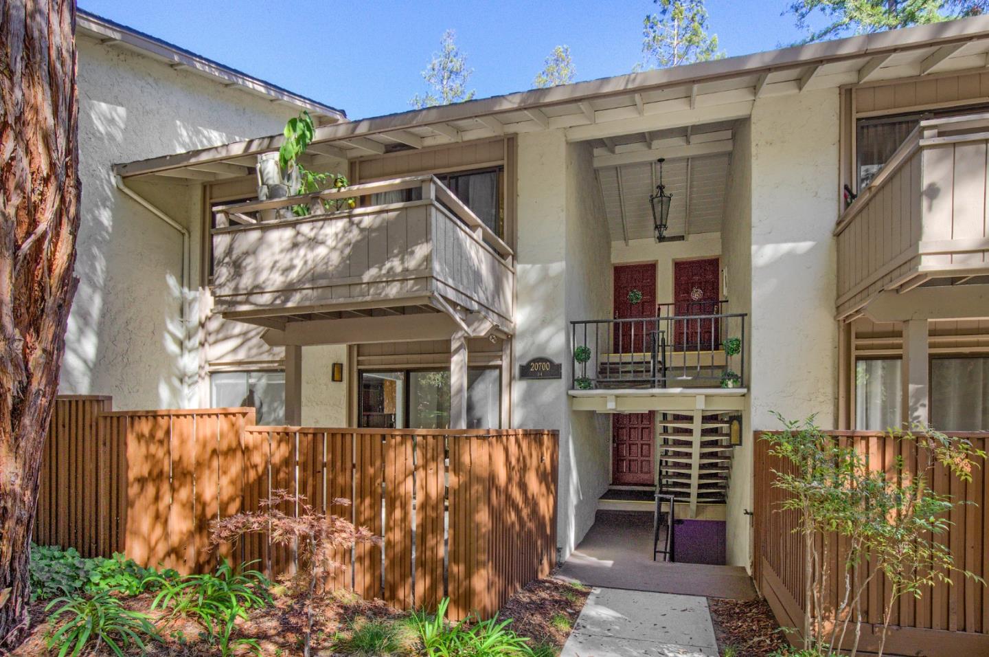 Detail Gallery Image 1 of 26 For 20700 4th St #3,  Saratoga,  CA 95070 - 2 Beds | 1 Baths