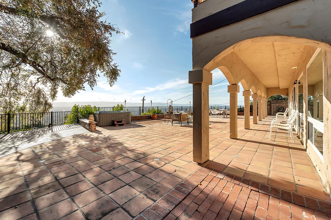 Detail Gallery Image 26 of 84 For 10175 Miguelito Rd, San Jose,  CA 95127 - 5 Beds | 3/1 Baths