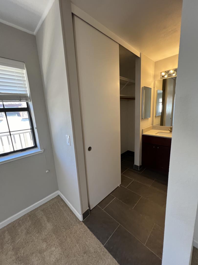 Detail Gallery Image 29 of 39 For 101 E Middlefield Rd #7,  Mountain View,  CA 94043 - 3 Beds | 2/1 Baths