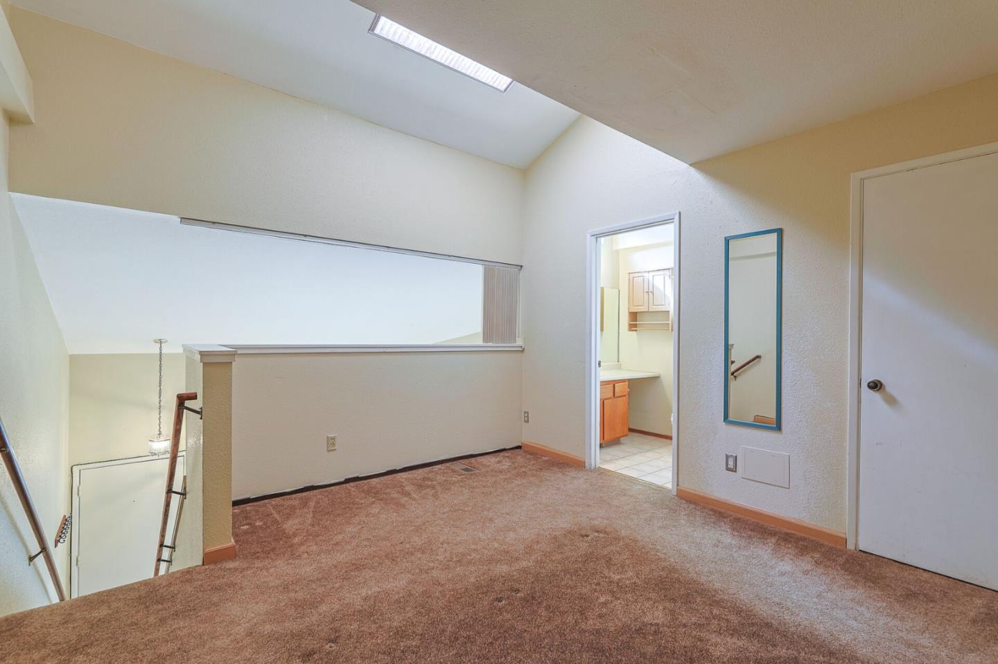 Detail Gallery Image 13 of 14 For 104 W Rossi St #4,  Salinas,  CA 93901 - 1 Beds | 1/1 Baths