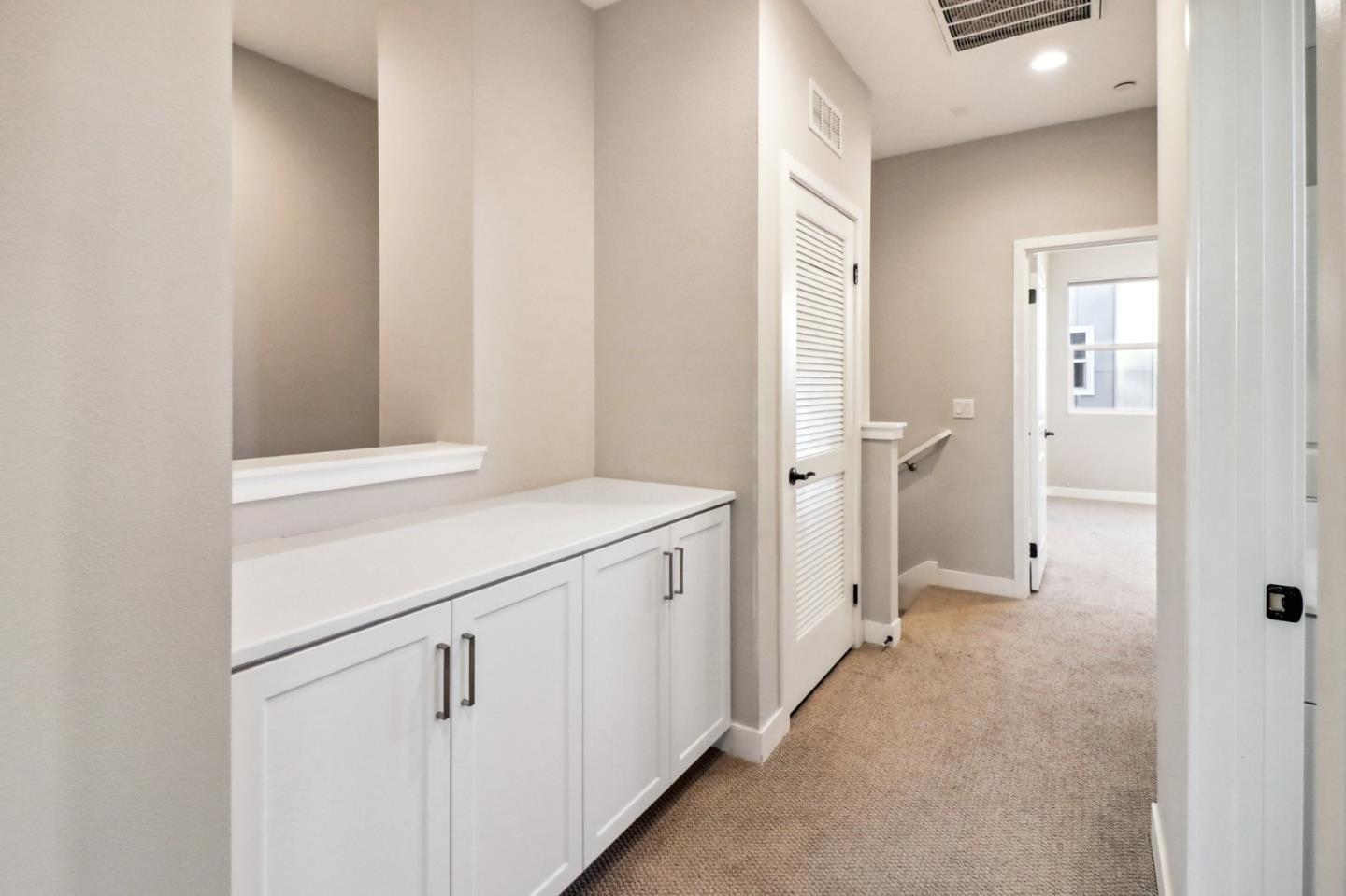 Detail Gallery Image 18 of 24 For 1452 N Harbor Blvd #4,  Santa Ana,  CA 92703 - 3 Beds | 2/1 Baths