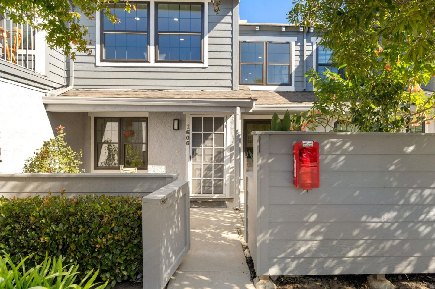 Photo #3: ML81985776 Listing 