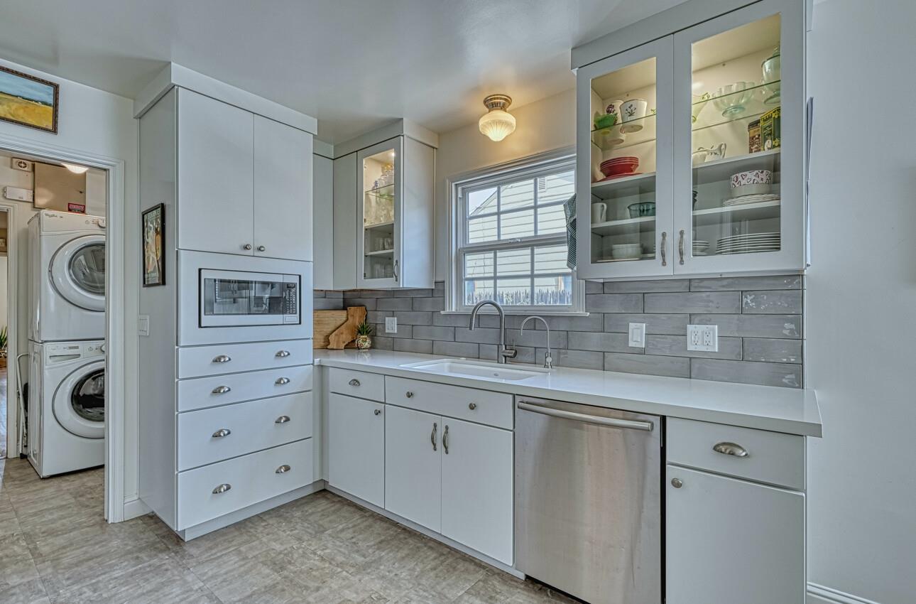 Detail Gallery Image 24 of 38 For 29 Talbot St, Salinas,  CA 93901 - 3 Beds | 2 Baths