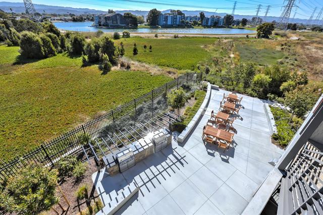 Detail Gallery Image 17 of 30 For 400 Mariners Island Blvd #206,  San Mateo,  CA 94404 - 3 Beds | 2 Baths