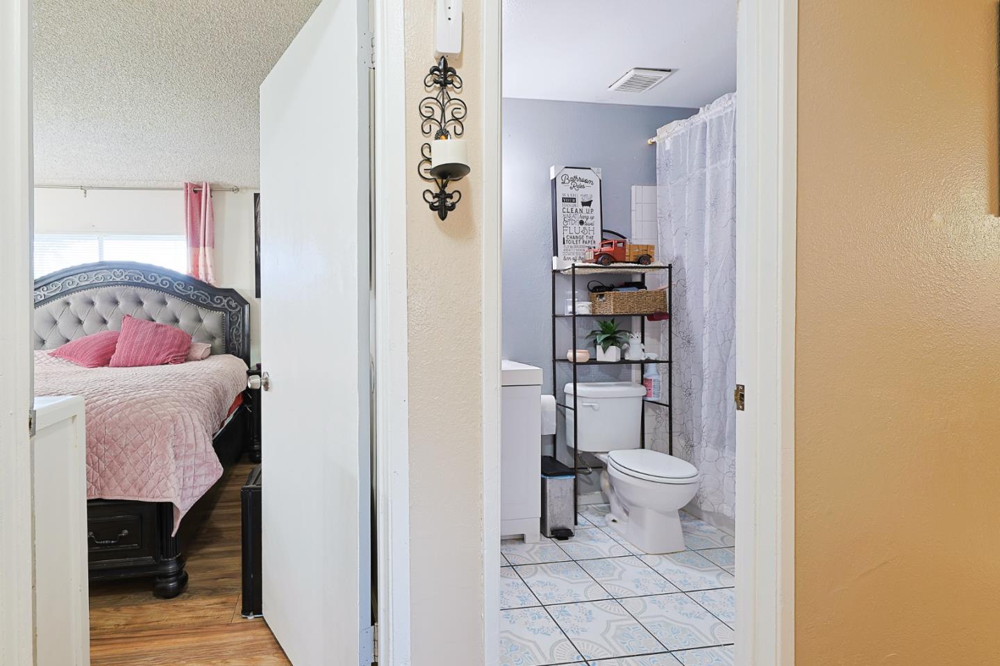 Detail Gallery Image 10 of 20 For 18365 Van Buren Ave, Salinas,  CA 93906 - 3 Beds | 2 Baths