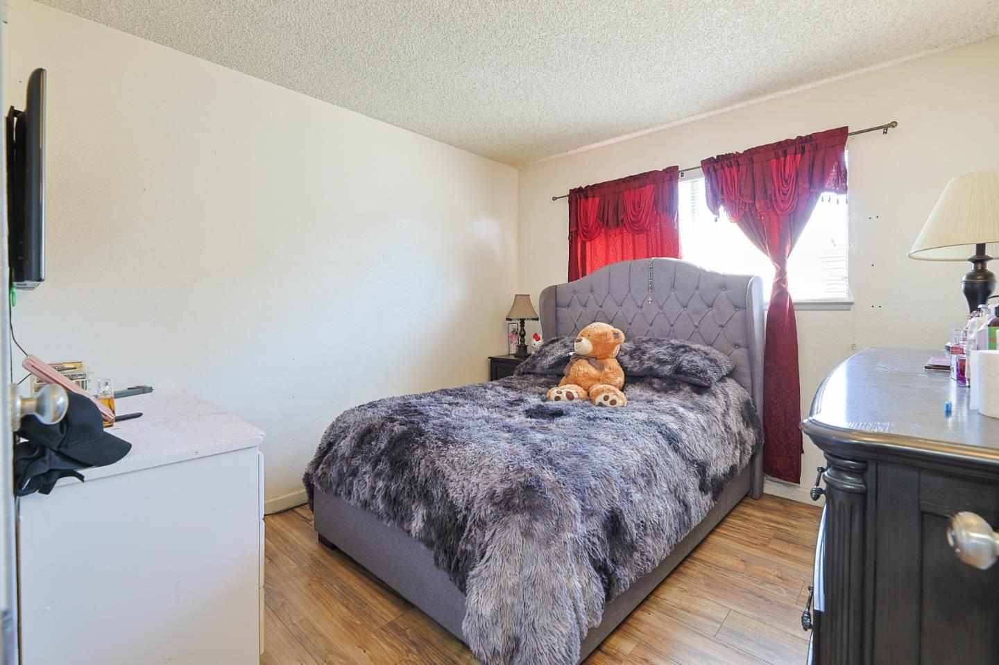 Detail Gallery Image 15 of 20 For 18365 Van Buren Ave, Salinas,  CA 93906 - 3 Beds | 2 Baths