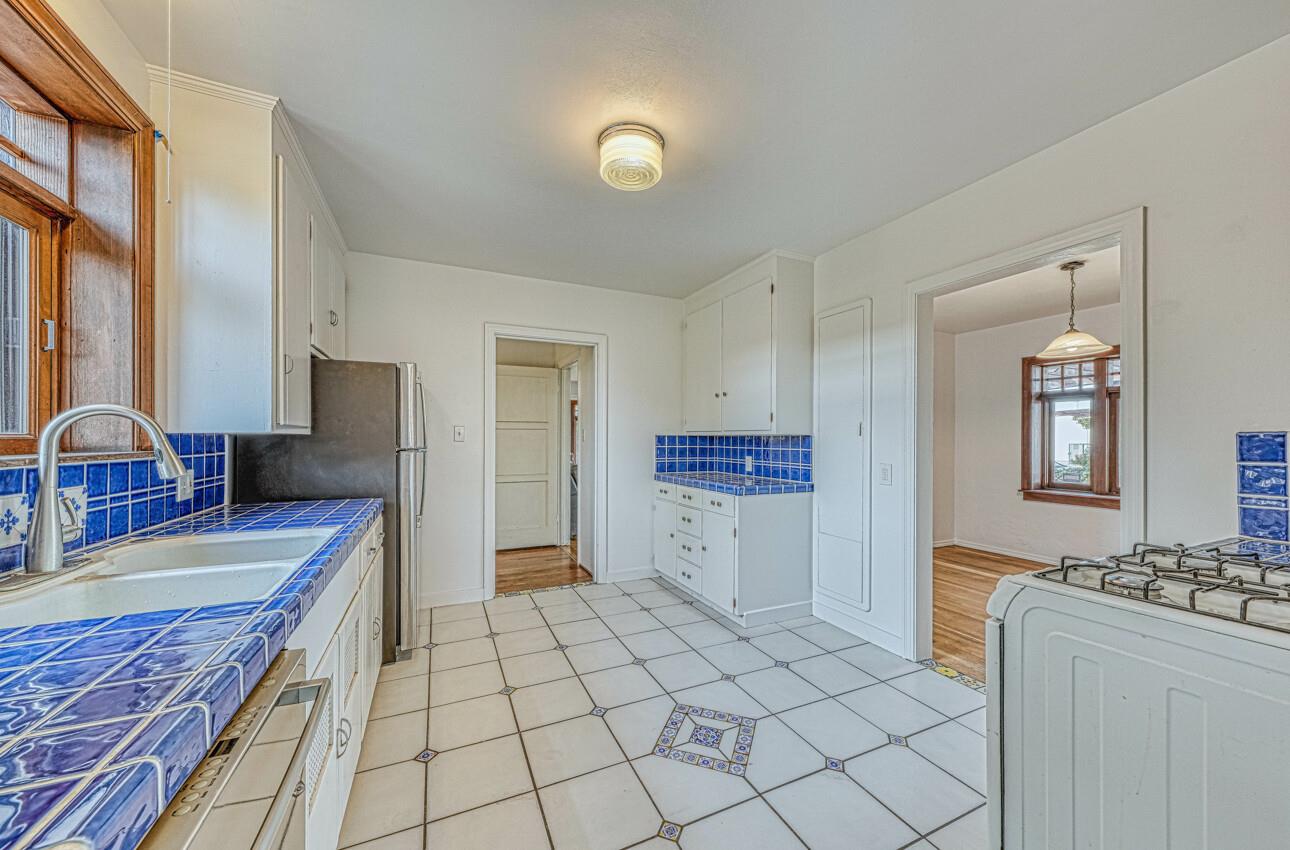 Detail Gallery Image 14 of 35 For 338 Geil St, Salinas,  CA 93901 - 2 Beds | 1/1 Baths