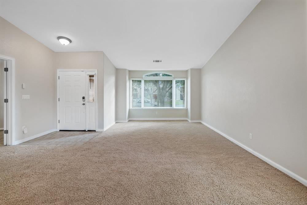 Detail Gallery Image 14 of 67 For 782 Tamarack Way, Los Banos,  CA 93635 - 4 Beds | 2 Baths