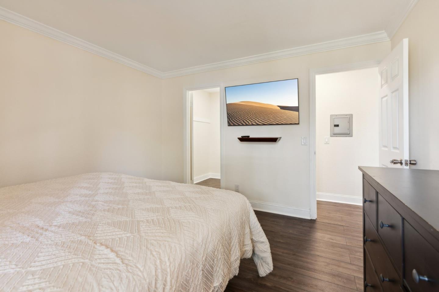 Detail Gallery Image 20 of 45 For 1126 Cherry Ave #2,  San Bruno,  CA 94066 - 1 Beds | 1 Baths