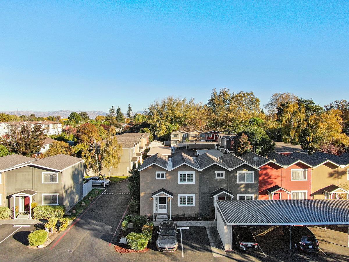 Detail Gallery Image 48 of 74 For 532 Tyrella Ave #47,  Mountain View,  CA 94043 - 3 Beds | 1/1 Baths