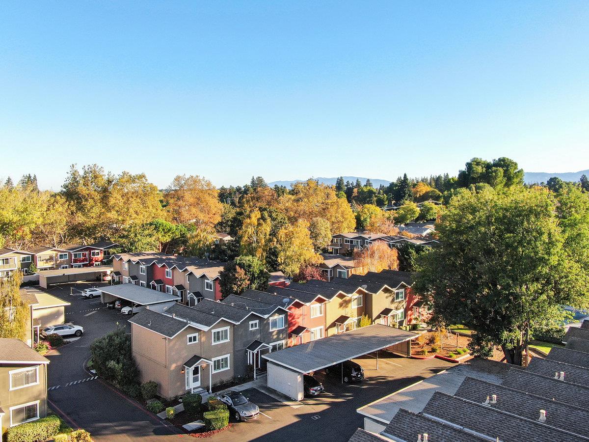 Detail Gallery Image 49 of 74 For 532 Tyrella Ave #47,  Mountain View,  CA 94043 - 3 Beds | 1/1 Baths