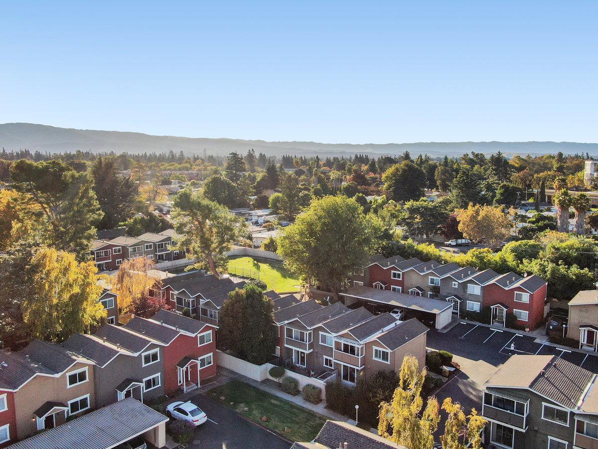 Detail Gallery Image 50 of 74 For 532 Tyrella Ave #47,  Mountain View,  CA 94043 - 3 Beds | 1/1 Baths