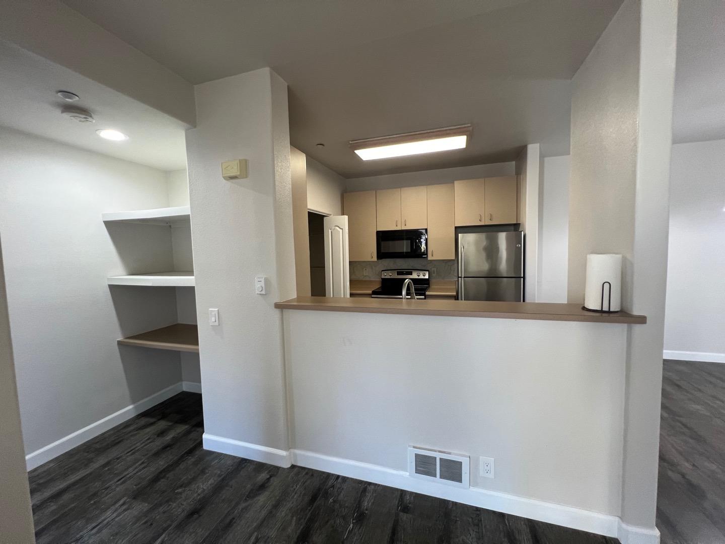 Detail Gallery Image 12 of 25 For 35520 Monterra Ter #201,  Union City,  CA 94587 - 2 Beds | 2 Baths